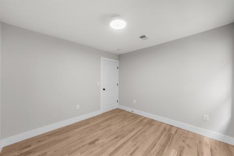 5 Pavonia Court Bayonne NJ 07002