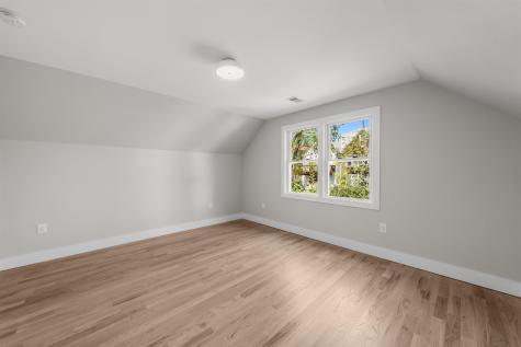 5 Pavonia Court Bayonne NJ 07002