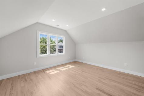5 Pavonia Court Bayonne NJ 07002