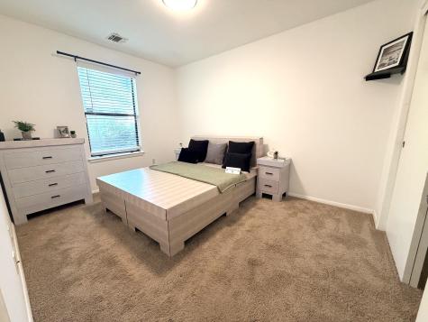41 Coriander Way Englewood NJ 07631