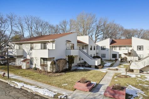 41 Coriander Way Englewood NJ 07631