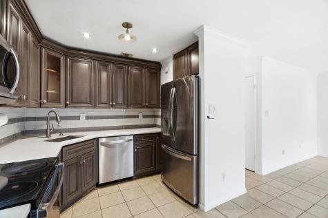 41 Coriander Way Englewood NJ 07631