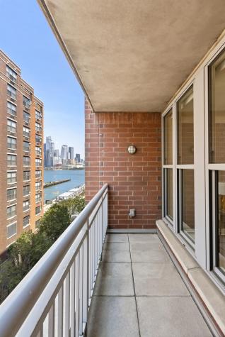 1125 Maxwell Lane Hoboken NJ 07030