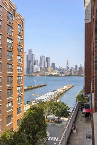 1125 Maxwell Lane Hoboken NJ 07030