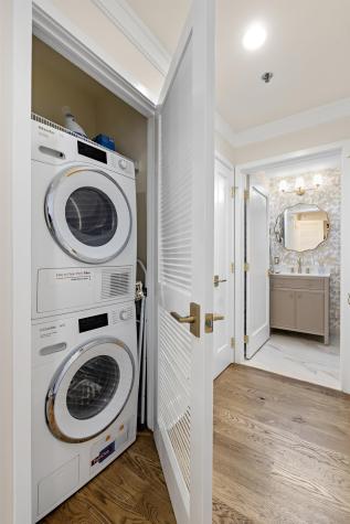 1125 Maxwell Lane Hoboken NJ 07030