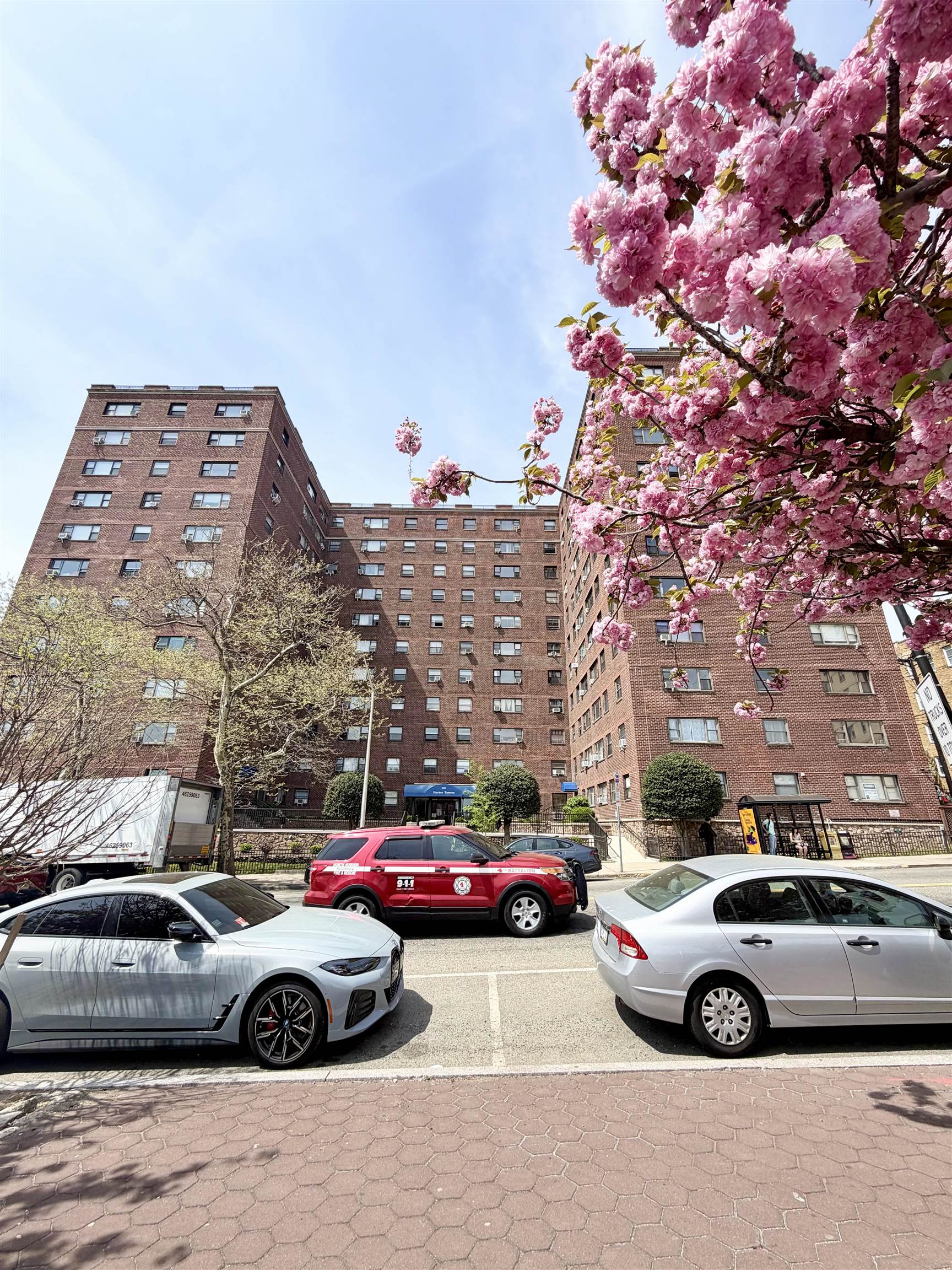 6515 Boulevard East West New York NJ 07093