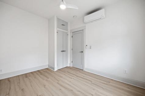 42 West 47th Street Bayonne NJ 07002