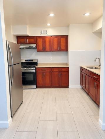 4 Packard Street Bayonne NJ 07002