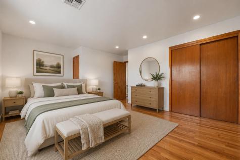 669 9th Street Secaucus NJ 07094