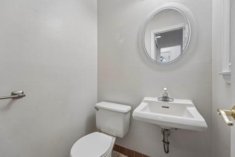 669 9th Street Secaucus NJ 07094