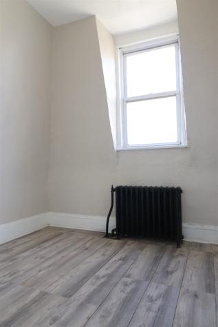 24 Gray Street Jersey City NJ 07302