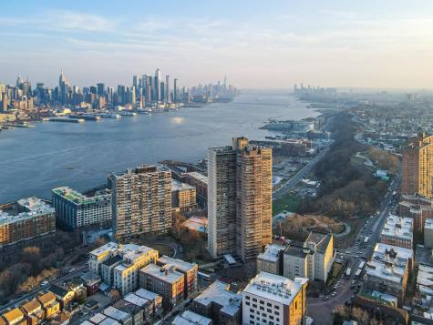 6040 Boulevard East West New York NJ 07093