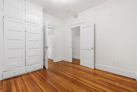114 Shippen Street Weehawken NJ 07086