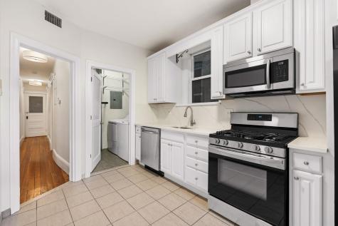 114 Shippen Street Weehawken NJ 07086