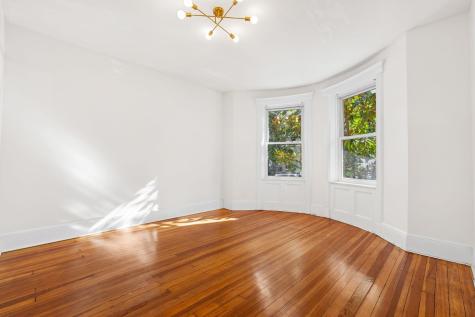 114 Shippen Street Weehawken NJ 07086