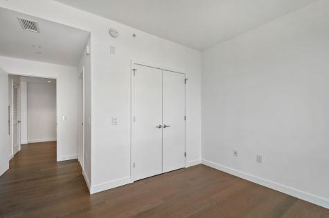 75 Park Lane South Jersey City NJ 07310