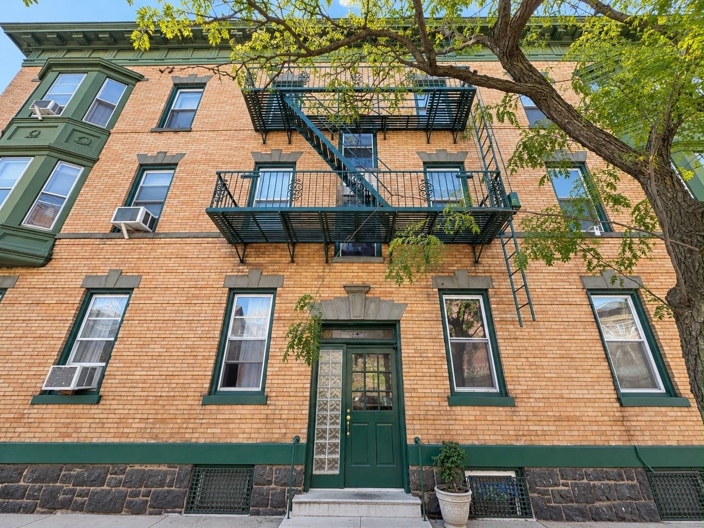 95 Jefferson Street Weehawken NJ 07087