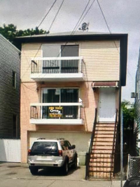 95 Sanford Place Jersey City NJ 07307