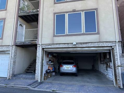 8911 Riverside Place North Bergen NJ 07047