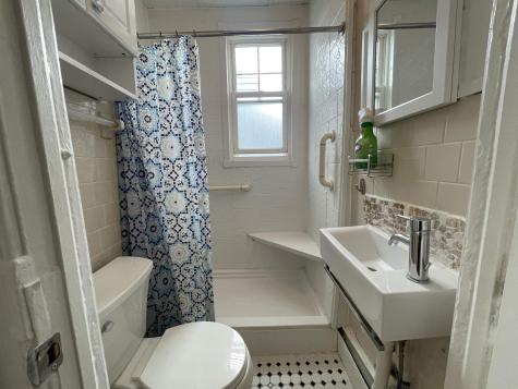 1307 44th Street North Bergen NJ 07047