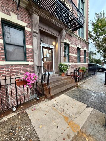 608 Bramhall Avenue Jersey City NJ 07304