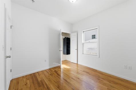 54 Laidlaw Avenue Jersey City NJ 07306