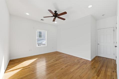 54 Laidlaw Avenue Jersey City NJ 07306