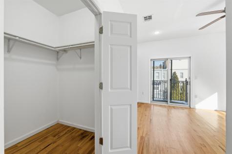 54 Laidlaw Avenue Jersey City NJ 07306