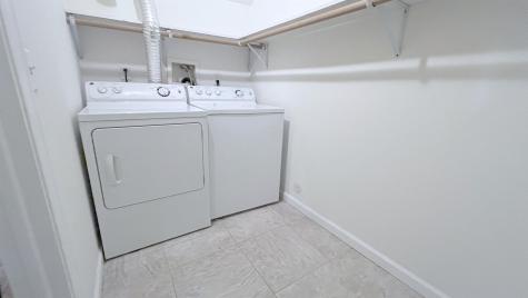 54 Laidlaw Avenue Jersey City NJ 07306
