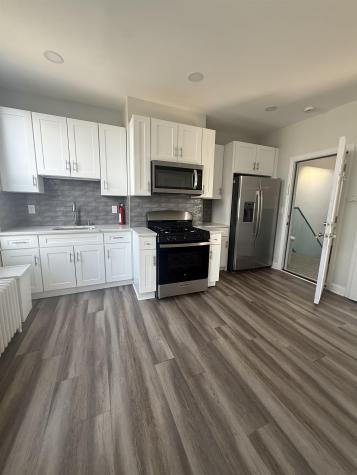 316 26th Street Union City NJ 07087