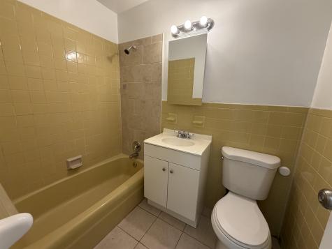 81 70th Street Guttenberg NJ 07094