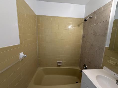 81 70th Street Guttenberg NJ 07094