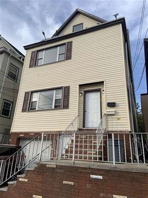 37 East 49th Street Bayonne NJ 07002