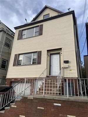 37 East 49th Street Bayonne NJ 07002
