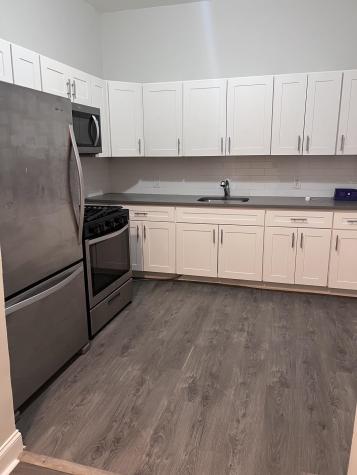 872 Bergen Avenue Jersey City NJ 07306