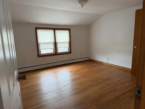 654 Chase Avenue Lyndhurst NJ 07071