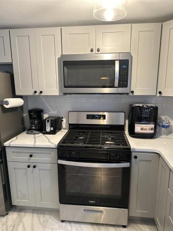 12 West 46th Street Bayonne NJ 07002