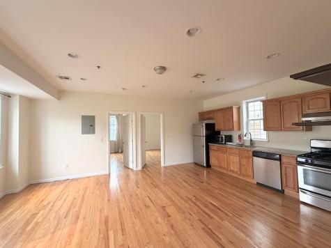 687 Avenue A Bayonne NJ 07002
