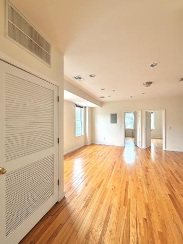 687 Avenue A Bayonne NJ 07002
