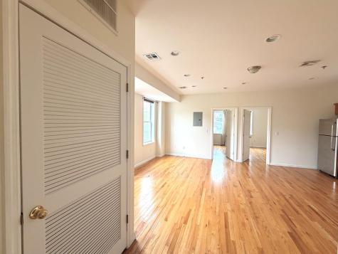 687 Avenue A Bayonne NJ 07002