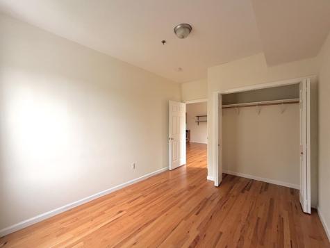 687 Avenue A Bayonne NJ 07002