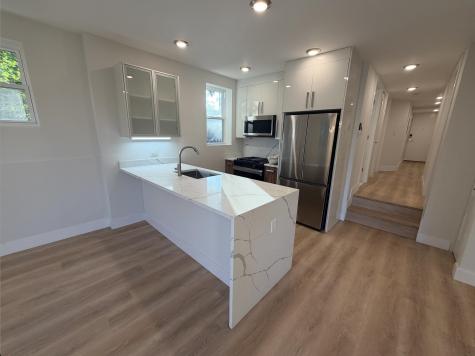 102 Palisade Avenue Jersey City NJ 07302
