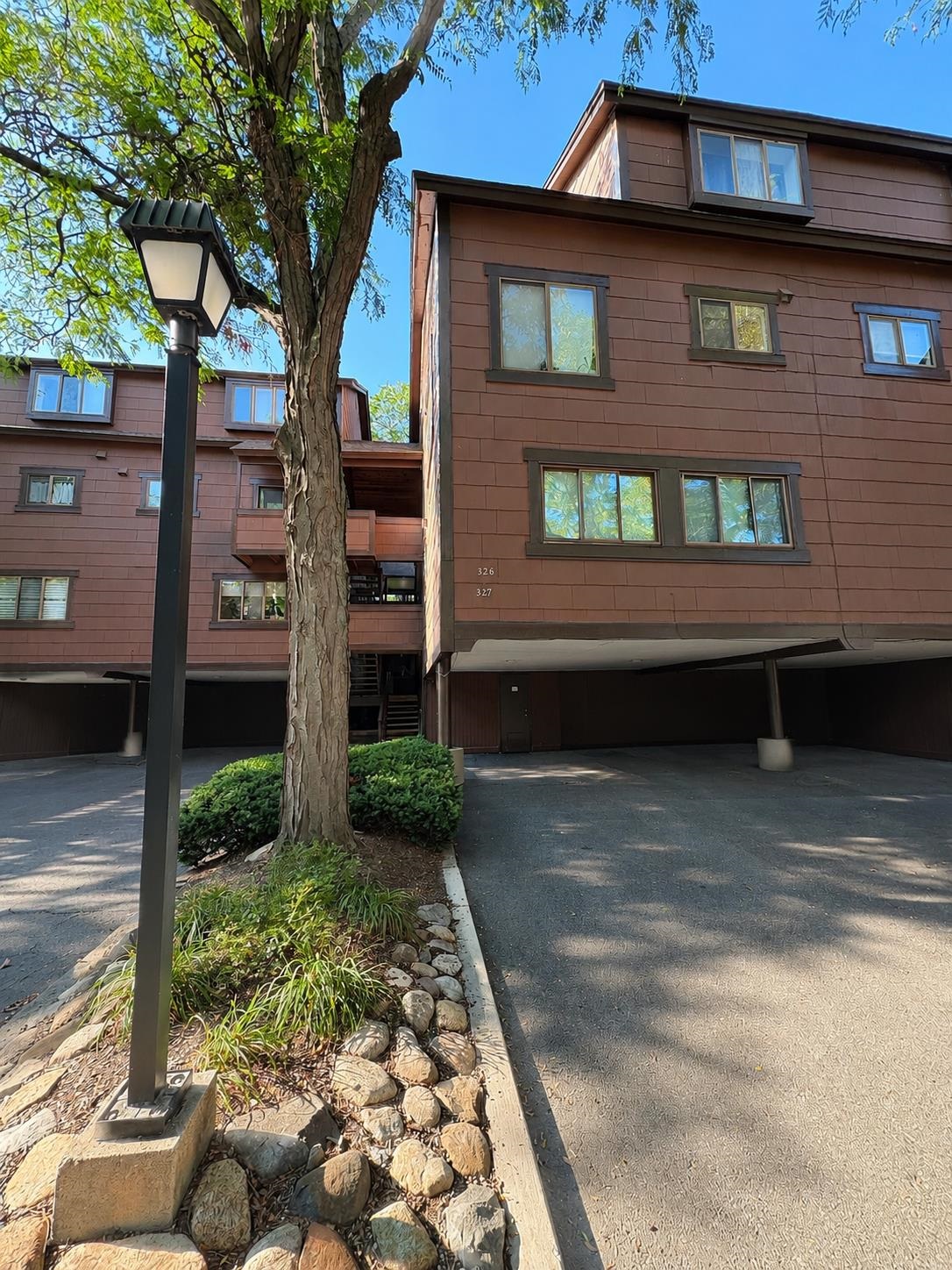327 Sea Isle Key Secaucus NJ 07094