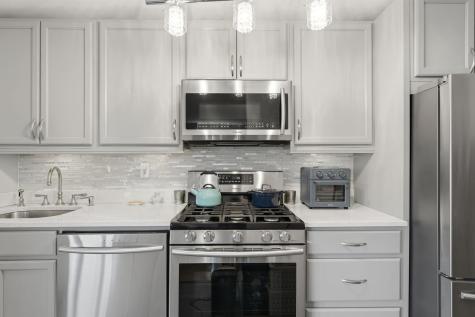 6040 Boulevard East West New York NJ 07093
