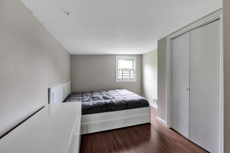 20 Gardner Avenue Jersey City NJ 07304
