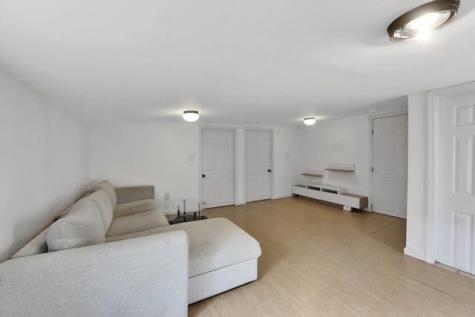 20 Gardner Avenue Jersey City NJ 07304