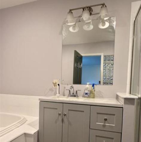 302 Sunset Key Secaucus NJ 07094
