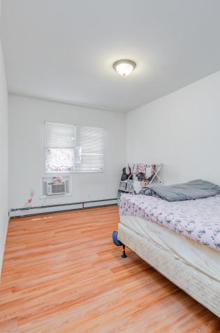 77 Wallis Avenue Jersey City NJ 07306