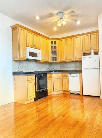 218 Newark Avenue Jersey City NJ 07302
