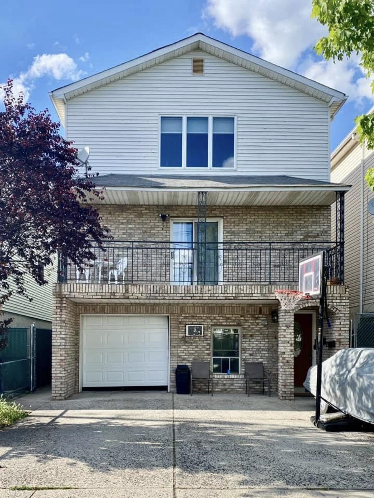 97 Oak Street Bayonne NJ 07002